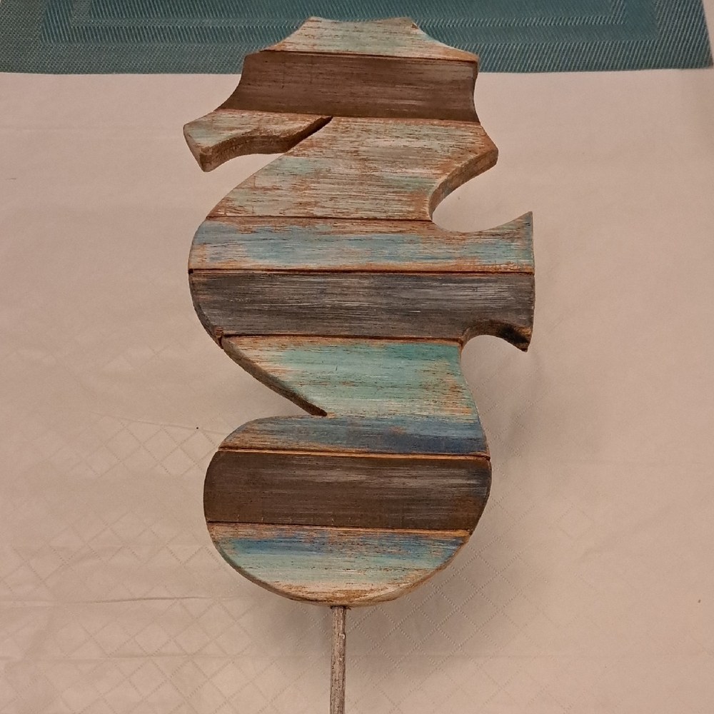 Rustic Seahorse Wall Decor
